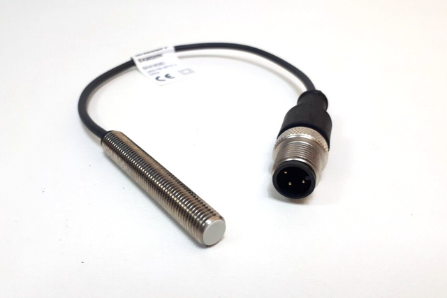 Balluff BAW000N, BAW M08EI-UAD15B-BP00,2-GS04 Inductive Proximity Sensor