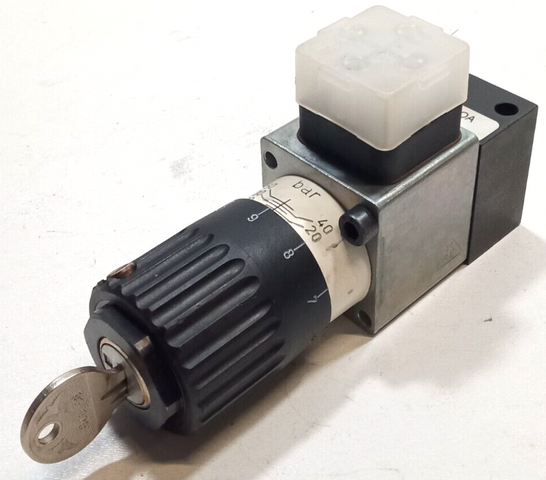 Rexroth HED 8 OA 12/50 Pressure Switch Hydraulic 536 058 Brand New, incl. Key