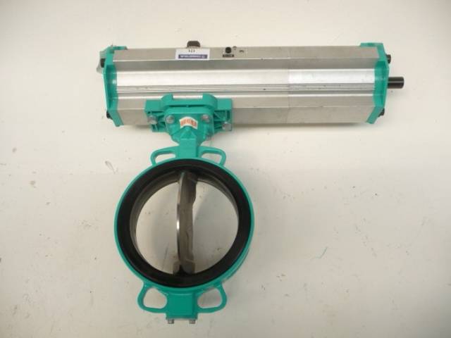 Tomoe 702Z-3Q-200A pneumatic actuator shut-off valve