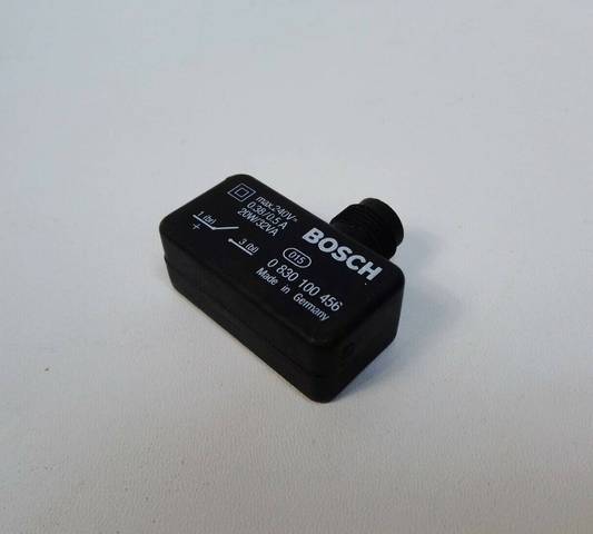 Bosch 0 830 100 456 Sensor 0830100456