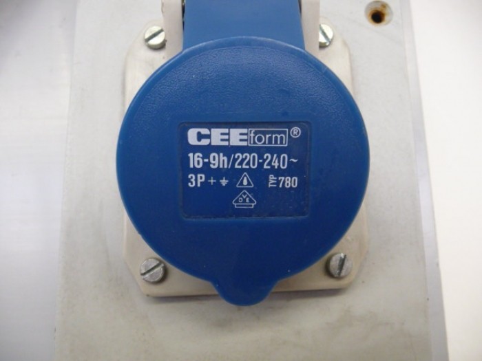 3072-3.jpg