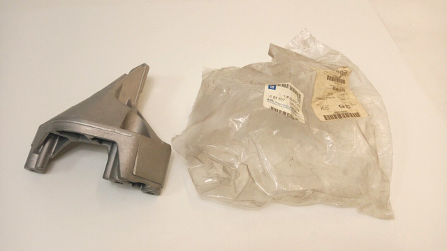 Opel 90497255 Vectra опора двигателя 684807, подвеска опоры двигателя, GR.0.029