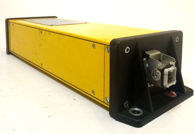 Lumiflex ULG 300/1 Safety Light Barrier, 20ms, 24V