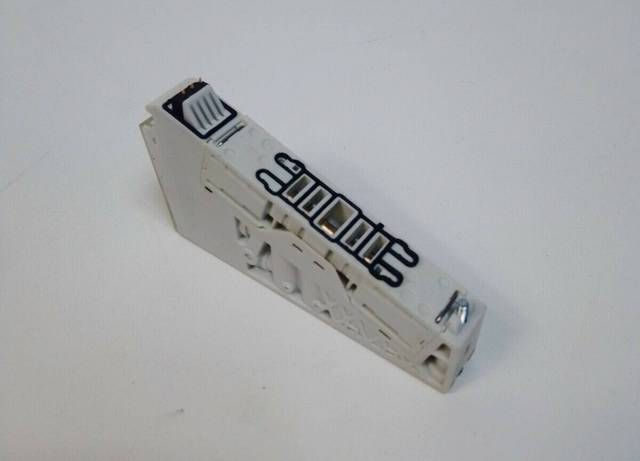 Aventics Bosch R422102428 Rexroth AV03-5/3CC-VT00-024VDC-LOC