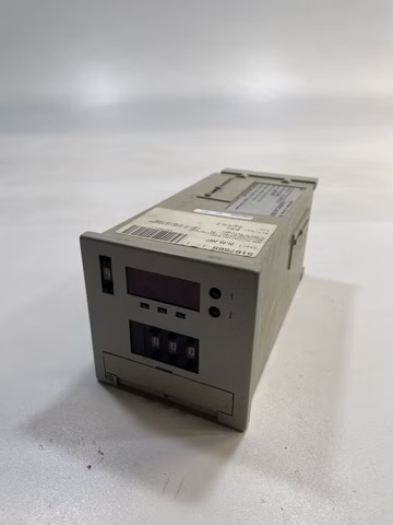Hartmann&Braun Digitric Z F.6.552070.6 Industrieregler 220V F65520706 Regler
