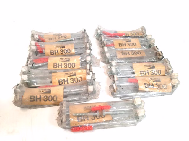 11 Paare Metago BH300 Heizungsträger Wandschiene, Trägerschiene, Heizungsschiene