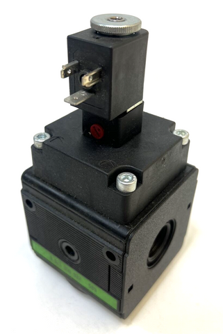 Bosch 0 821 300 937 + 0 820 019 968 + 1 824 210 243, Valve, Solenoid