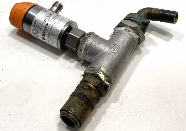 IFM electronic TN2531 Temperatursensor 18-32 VDC 250 mA -40-150 °C mit Ventil
