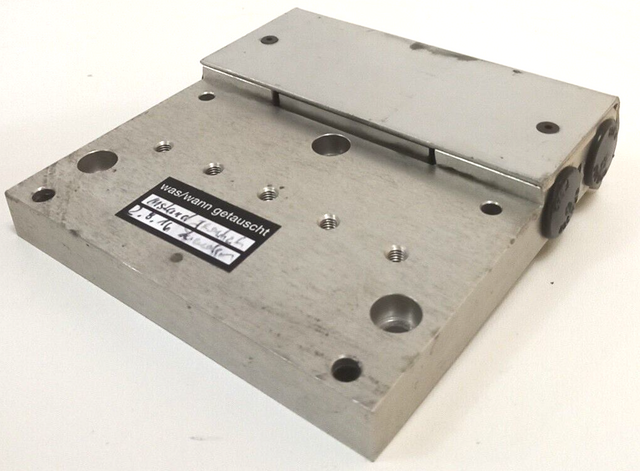 Bosch Rexroth 3842 527 686 Mounting Plate 3842527686 Plate