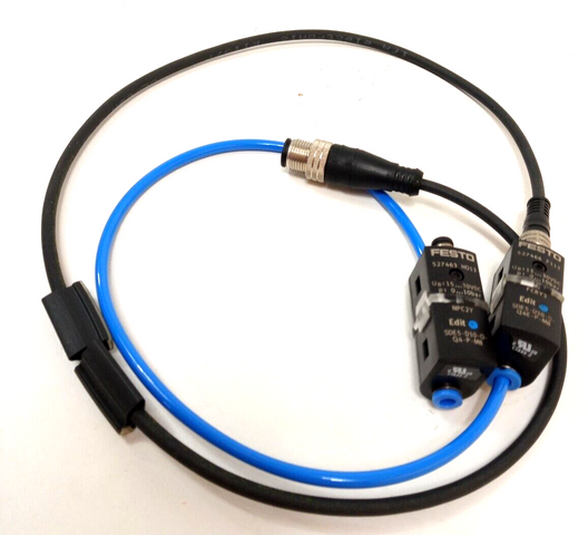 Festo SDE5-D10-O-Q4E-P-M8, 527466 F113 Pressure Sensor + SDE5-D10-O-Q4-P-MB  527463