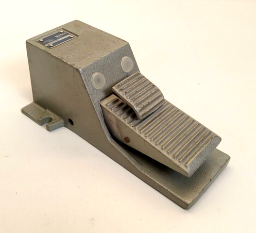 Bosch 0820400008 Foot Switch 0 820 400 008 Foot Valve Switch Pressure Switch