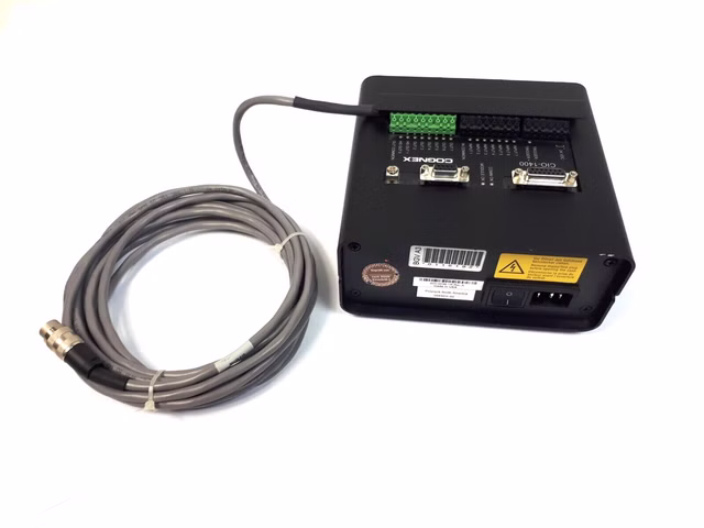 Cognex CIO-1400 | 820-0036-1R In-Sight Anschaltbox verbaut in Polyrack 204923-02