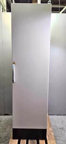 Rittal Schaltschrank 60x200x80 cm (BxHxT) mit Filterlüfter SK 3325107