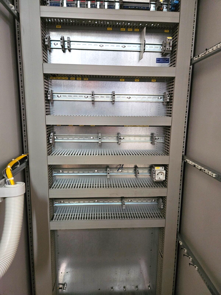 Schaltschrank Anreih-System Kühlmodul