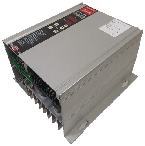 Danfoss VLT Type 3003 175H3069 Frequency Converter 380-415V Variable Speed HV-AC