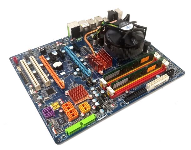 GIGABYTE GA-P35-DS3P لوحة أم