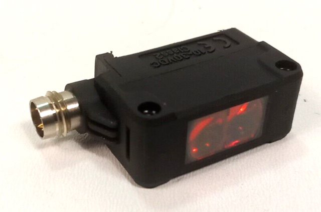 Keyence PZ-G102CP Photoelectric Sensor  PZ-G102CP  Photoelectric Sensor