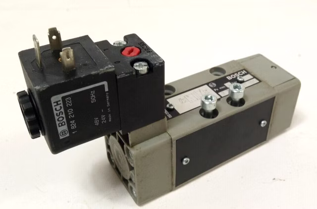 Bosch Controle Drive Steuerventil Magnetventil 0820024002
