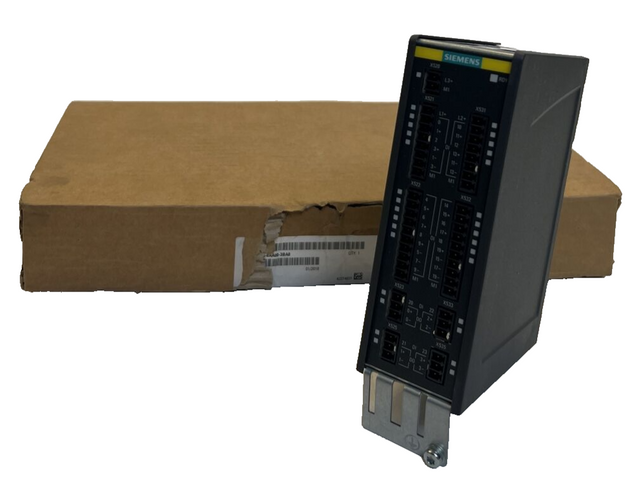 SIEMENS SINAMICS 6SL3055-0AA0-3BA0 Клеммный модуль 6SL3 055-0AA0-3BA0 FS: D
