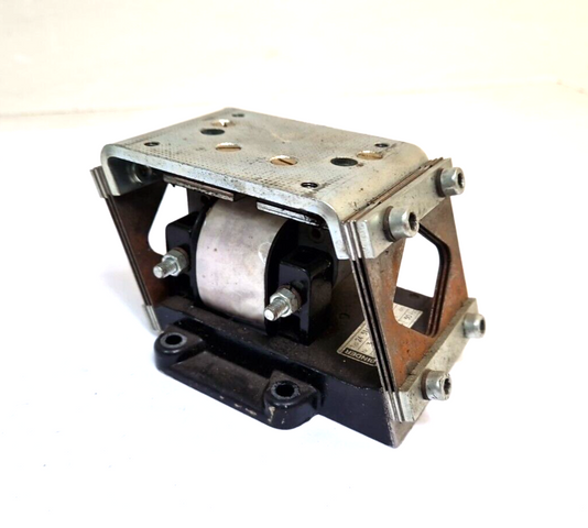 Binder Type 24 51606A1 Throw Vibrator 200V 50Hz ED 100% three spring plates per side