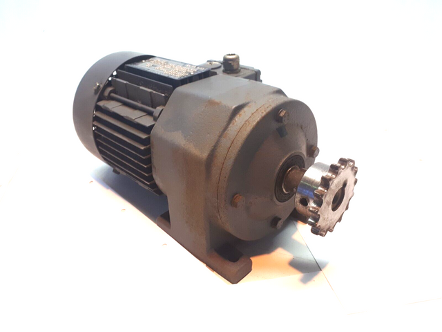 SEW-Eurodrive R32 DT71D4, R32DT71R4 Тормозной двигатель 220-460V 50/60Hz 0.37kW IP54