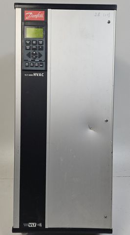 Danfoss VLT 6027 HVAC Frequency Converter 18.5 kW VLT6027HT4C54STR3DLF00A00C0