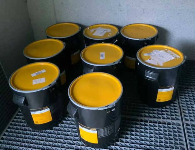 (28,-€/kg) 25 kg Klüber Lubrication METALSTAR 820 Permanent Mould Grease Release Agent