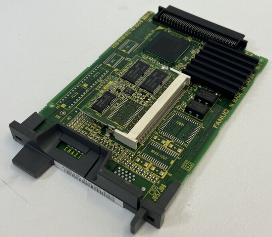 FANUC A20B-8100-0330/06C Board A20B-8100-0330 Control Card A20B81000330 Circuit