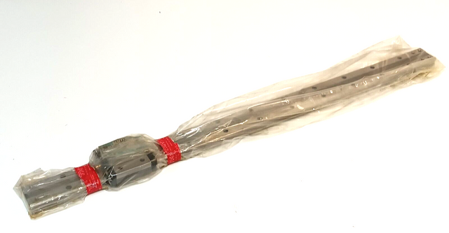 THK YN7A42 دليل خطي مع 1 عربة توجيه L=710mm