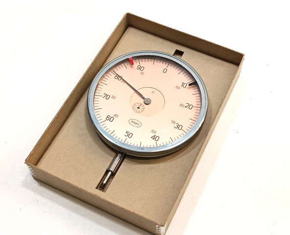 Индикатор часового типа Mahr, диапазон измерения 0.01mm, измерительный прибор 1038281