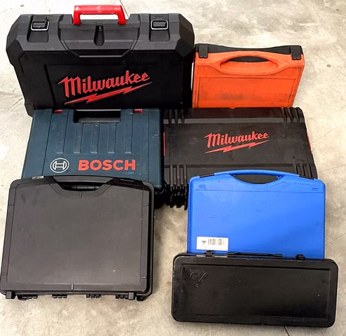 7x Werkzeugkoffer Milwaukee, Bosch Werkzeugkasten, Werkzeugkiste, Handwerkskiste