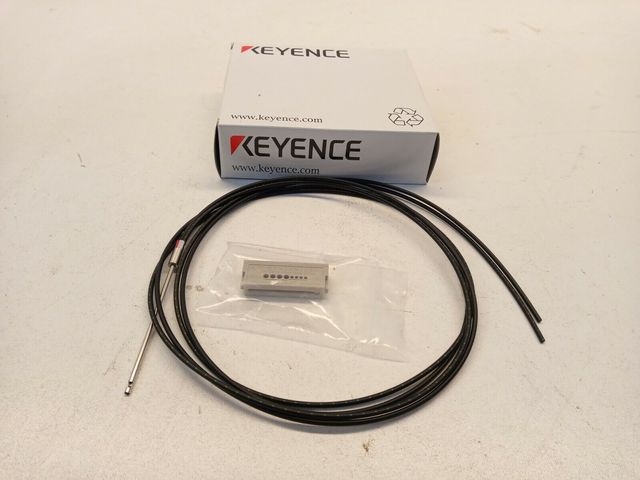 جهاز استشعار الألياف الضوئية FU-33 من Keyence
