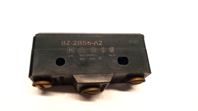 Микропереключатель мгновенного действия Honeywell BZ-2R55-A2 без рычага