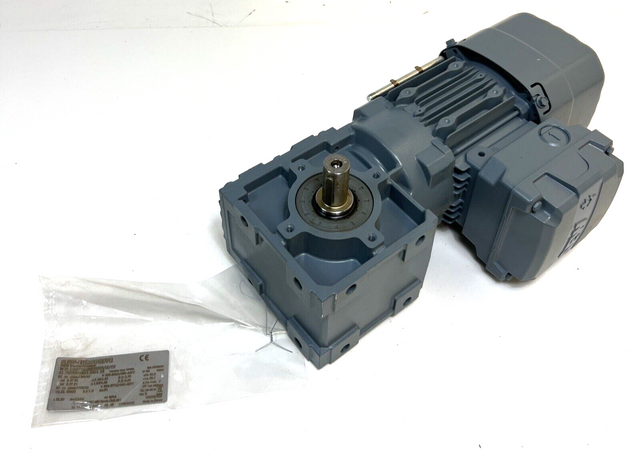 Мотор-редуктор SEW EURODRIVE W30 DRS71S4BE05HR/IS/TF 0.37kW 1700/min i=12.50