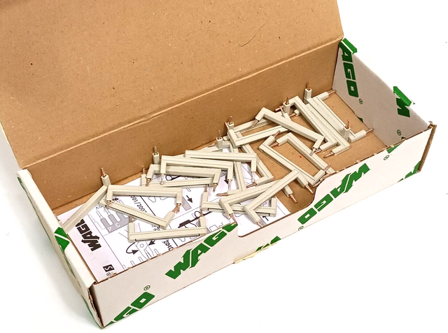 23 x Wago 2002-439 Jumper Bridges Comb Bridges