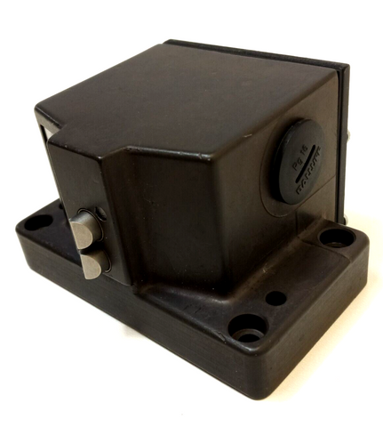 Balluff BNS 519-D02-D12-100-10-FD, DIN 43697, Series Limit Switch, Switch