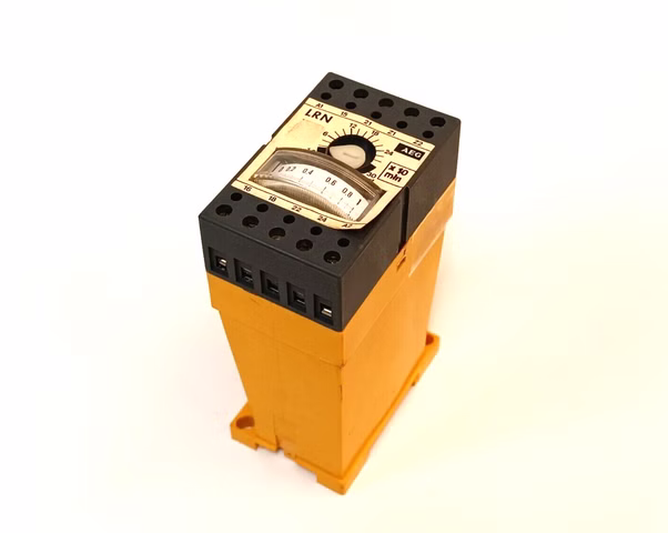 AEG LRN Zeitrelais 220V 6A Relais 910.346.373.08