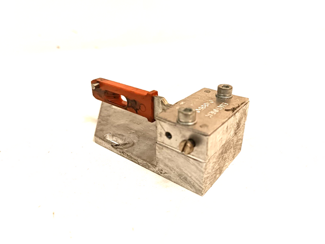 Euchner Radius Actuator 048850 Z-U Hinged Actuator for Safety Switches