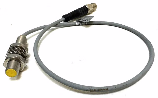 TURCK Bi2U-EG08-AP6X-0,3-PSG3M Näherungssensor Sensor Schalter