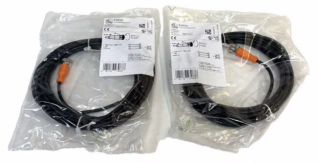 2 x IFM electronic EVS002 Anschlusskabel ADOGH030ZDB0005E03
