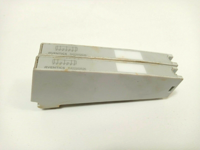 2x Aventics R422102526 Base Plates Blind Panel AV05 Blind Plate PAMXD6GF50