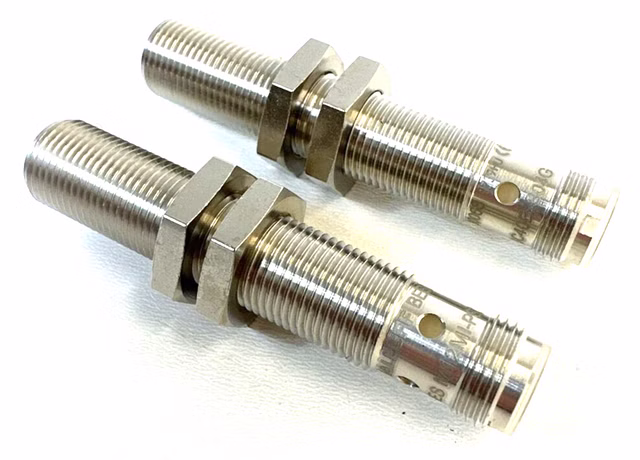 2 x Balluff BES0068 BES M12MI-PSC40B-S04G Induktiver Sensor inductive