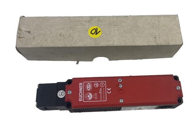 EUCHNER TP4-2131A024PG Safety Switch, Safety Switch, Switch, 073334 NEW