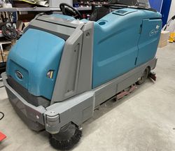 47807_3.jpg Tennant M17 Aufsitz-Scheuersaugmaschine Kehrmaschine Hochdruckreiniger