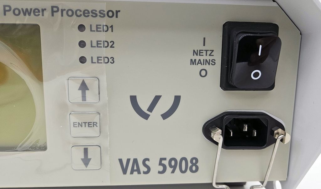 KFZ Ladecomputer VAS 5908 Anschlussbereich KFZ Ladecomputer VAS 5908 Anschlussbereich Detailaufnahme