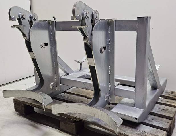 Denios SH 2 drum gripper galvanized drum lifter for 2 drums 200 l