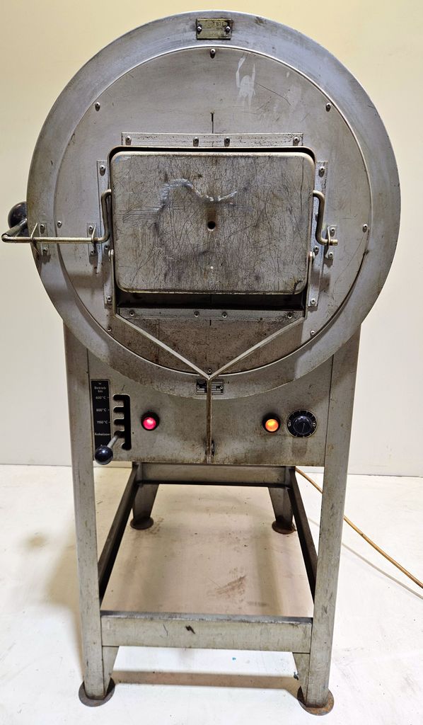 Heraeus KR 260 Muffelofen Vorderansicht