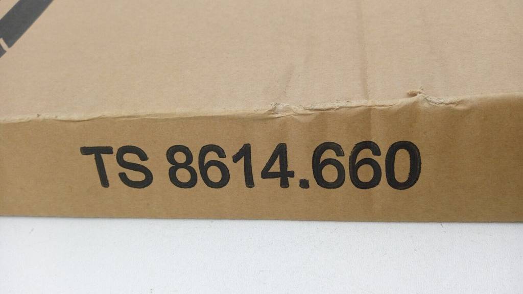 48730_2.JPG