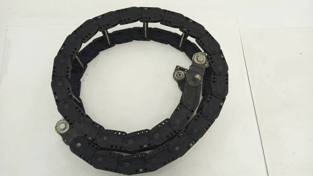 Plastic drag chain from ekd Gelenkrohr - PLR 22/200x2100 / 160 K 2.1m