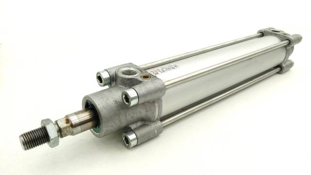 Пневматический цилиндр Rexroth R480171617 Ø40 H183, цилиндр сжатого воздуха, поршневой цилиндр